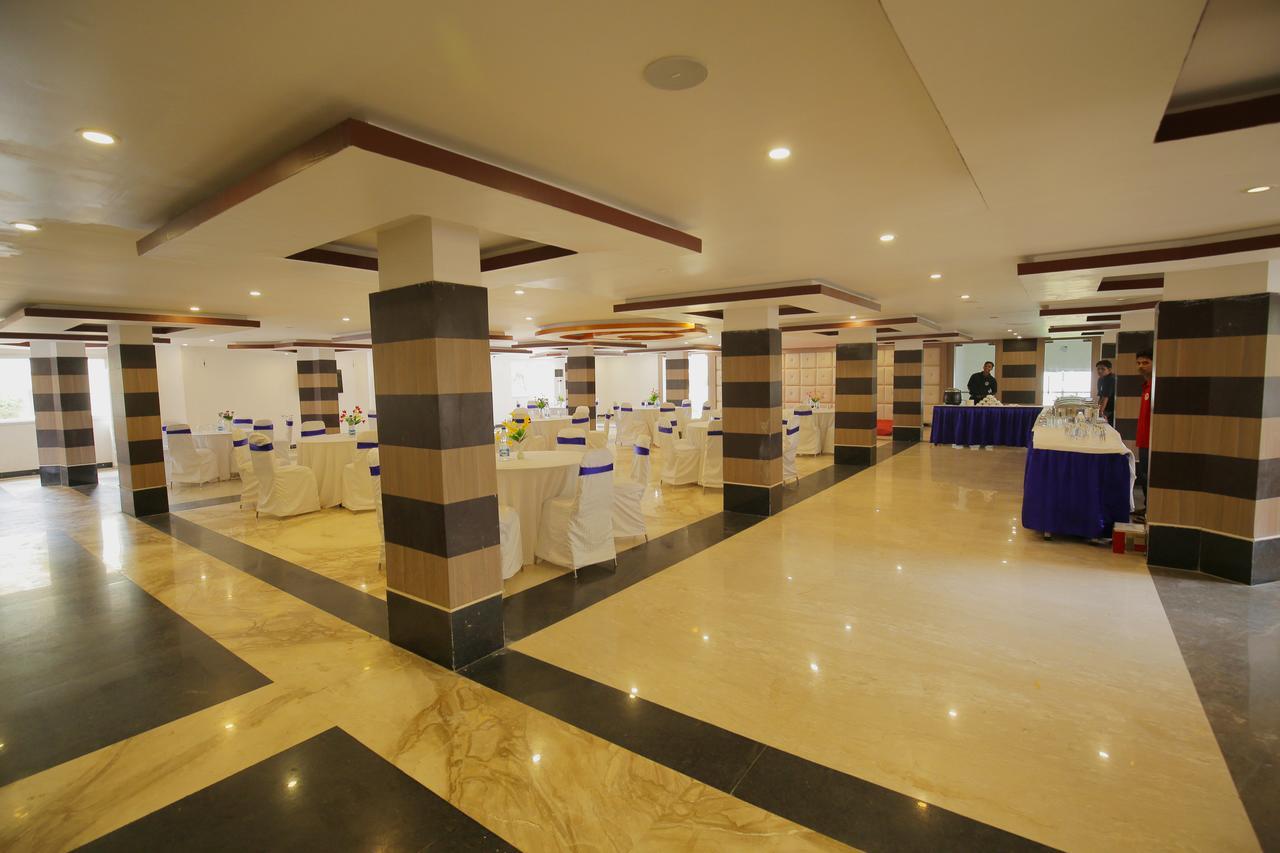 Hotel Balaji International Puri Exterior photo