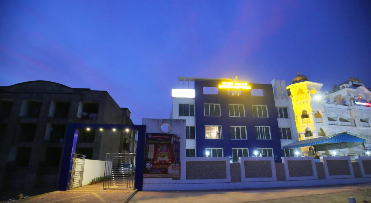 Hotel Balaji International Puri Exterior photo