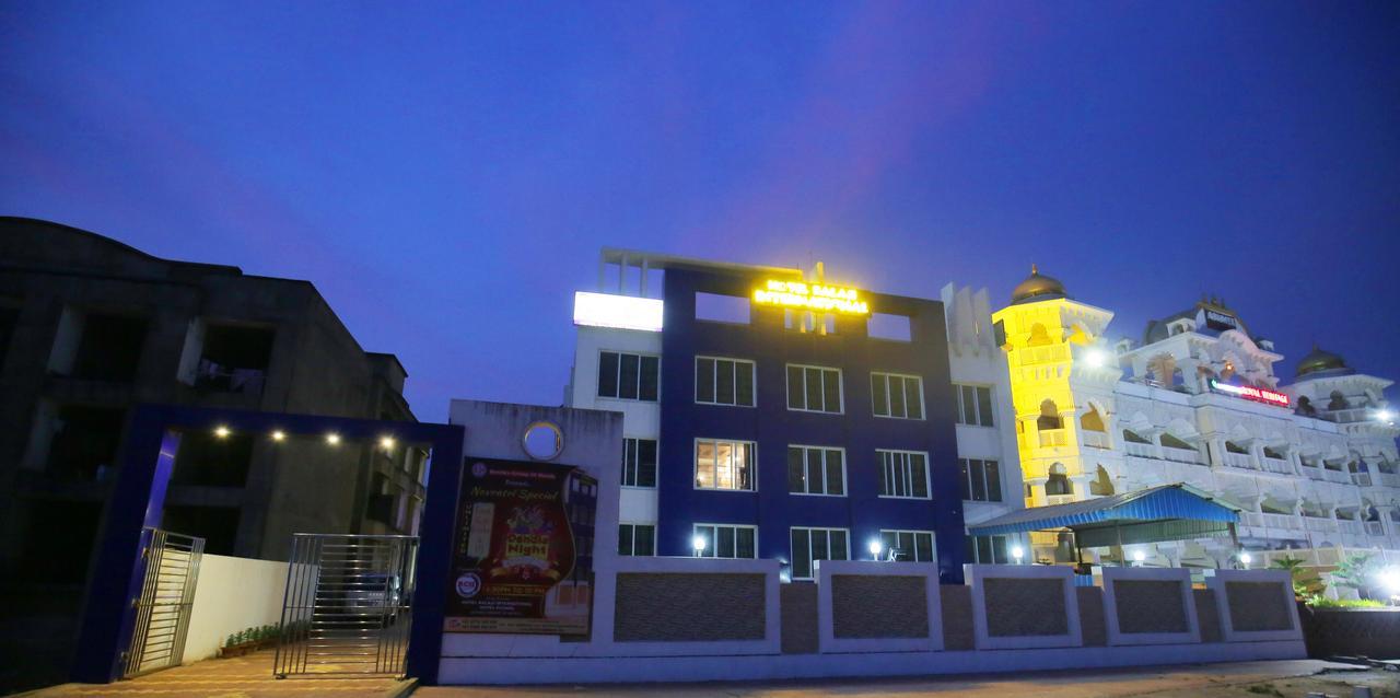 Hotel Balaji International Puri Exterior photo